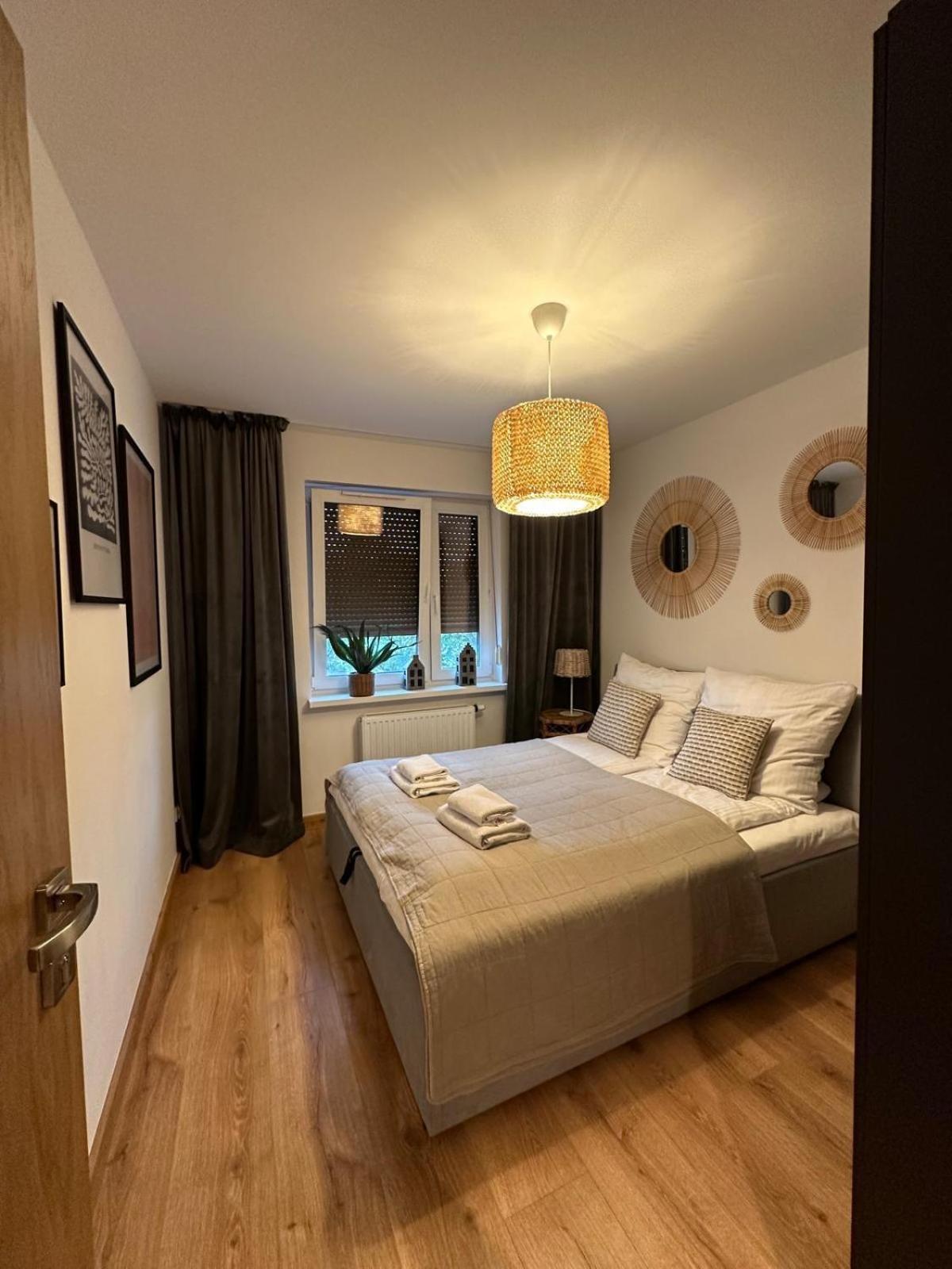 Apartament 25 Rowery, Spacery W Dolinie Baryczy - 5D Apartamenty Милич Экстерьер фото